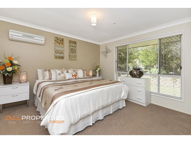 10 GREYGUM CT, Regents Park QLD 4118