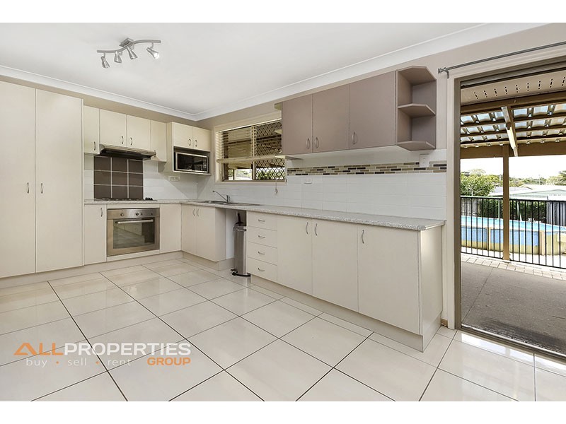 29 Samantha Street, Boronia Heights QLD 4124