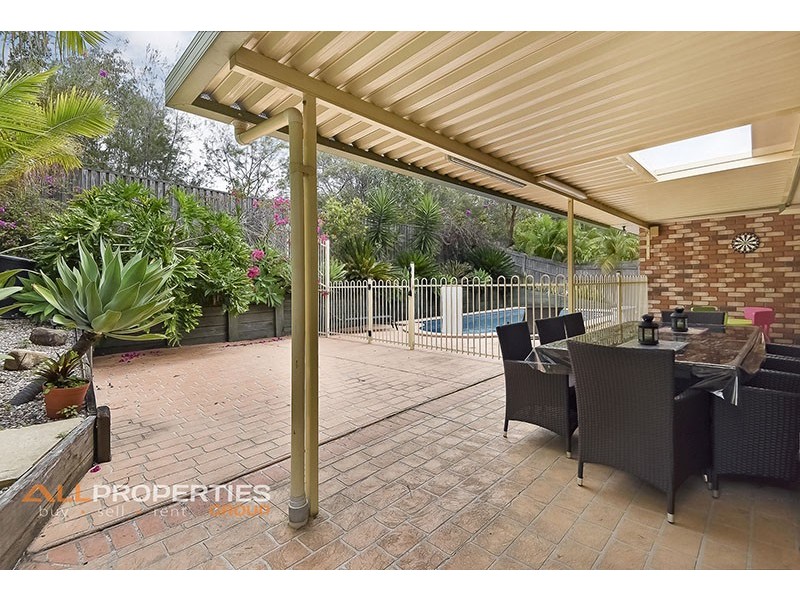 30 Richmond Place, Forest Lake QLD 4078