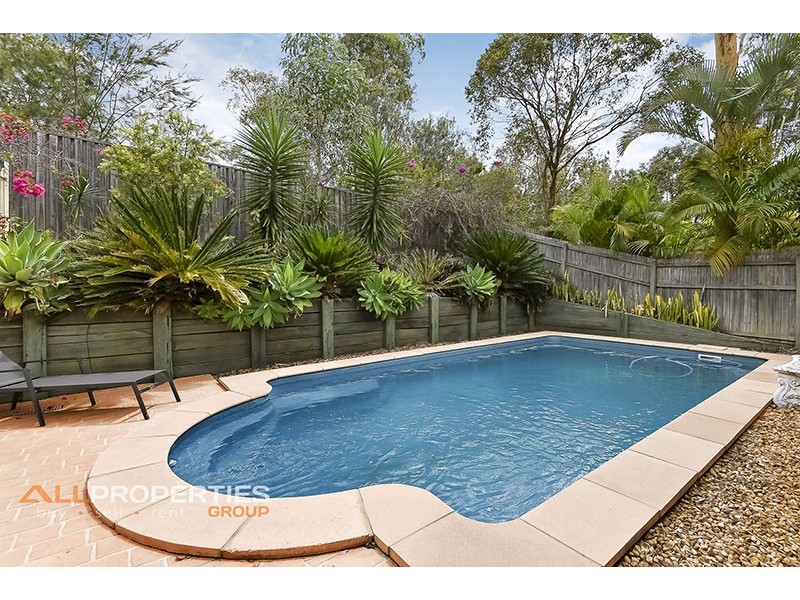 30 Richmond Place, Forest Lake QLD 4078