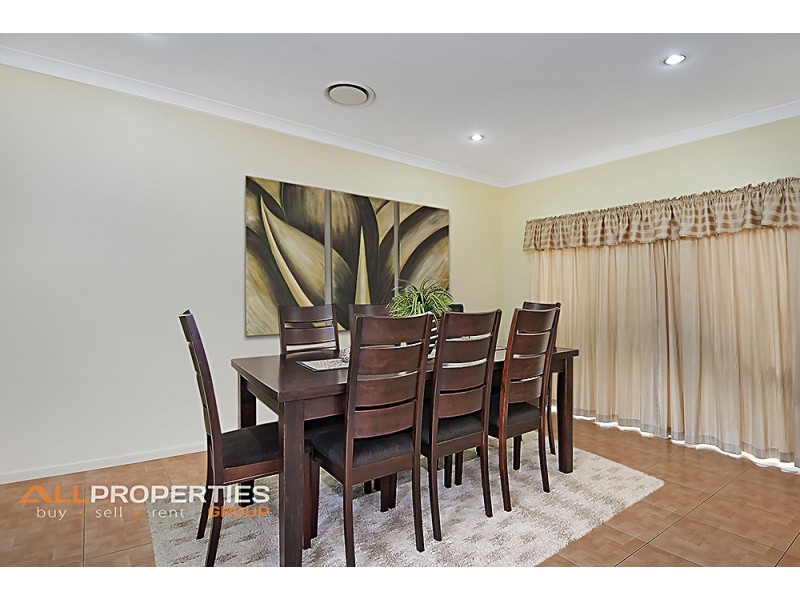 44 Catalina Cct, Forest Lake QLD 4078