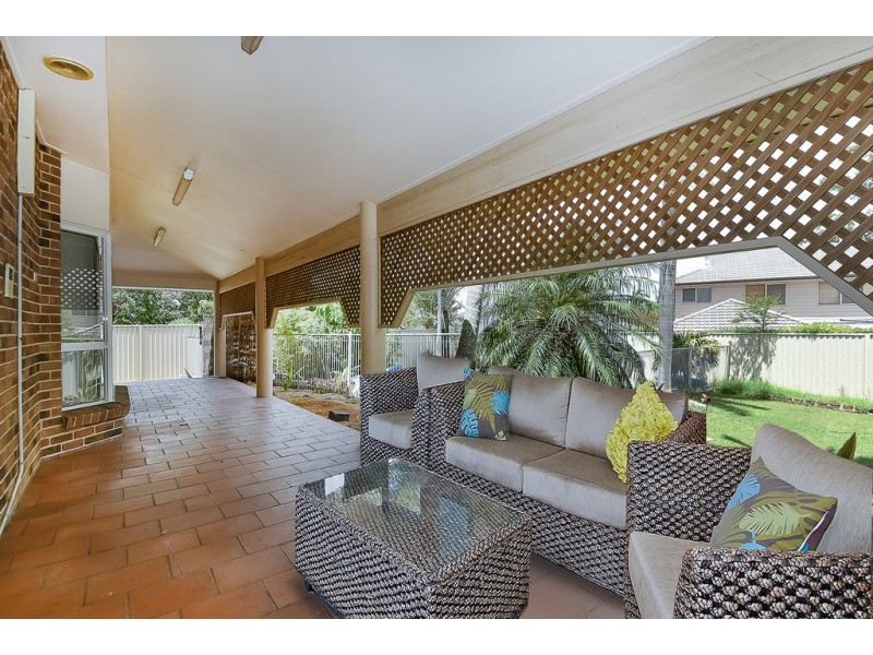 23 Casuarina Crescent, Calamvale QLD 4116