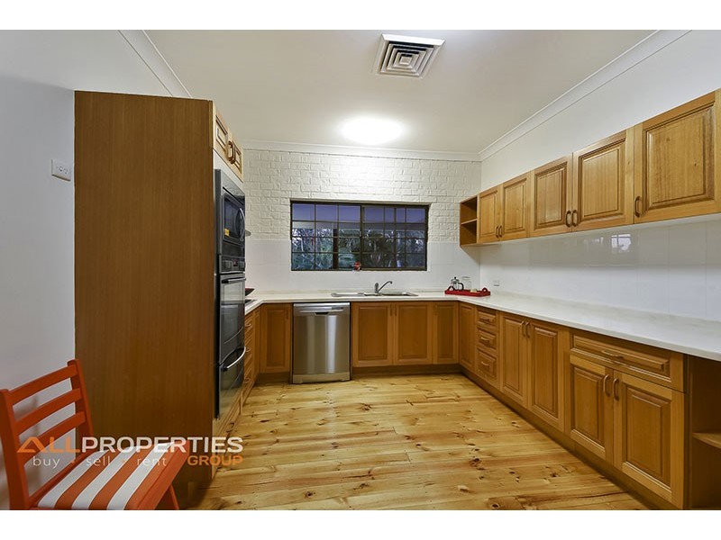 26 Deirwold Court, Forestdale QLD 4118