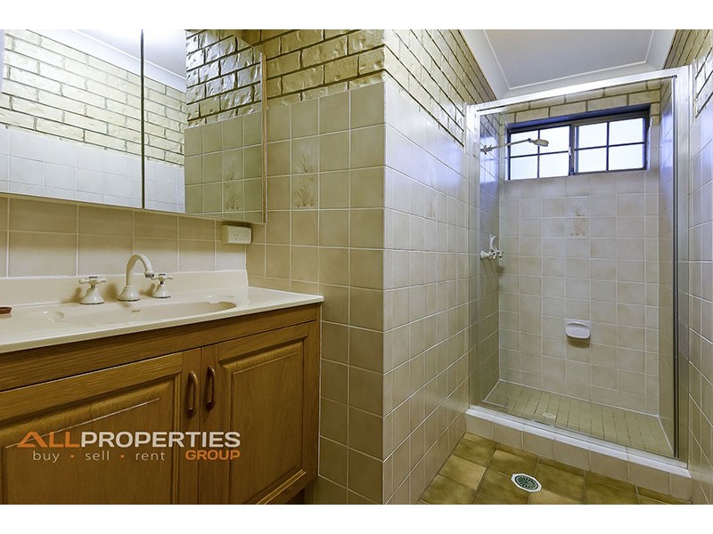 26 Deirwold Court, Forestdale QLD 4118