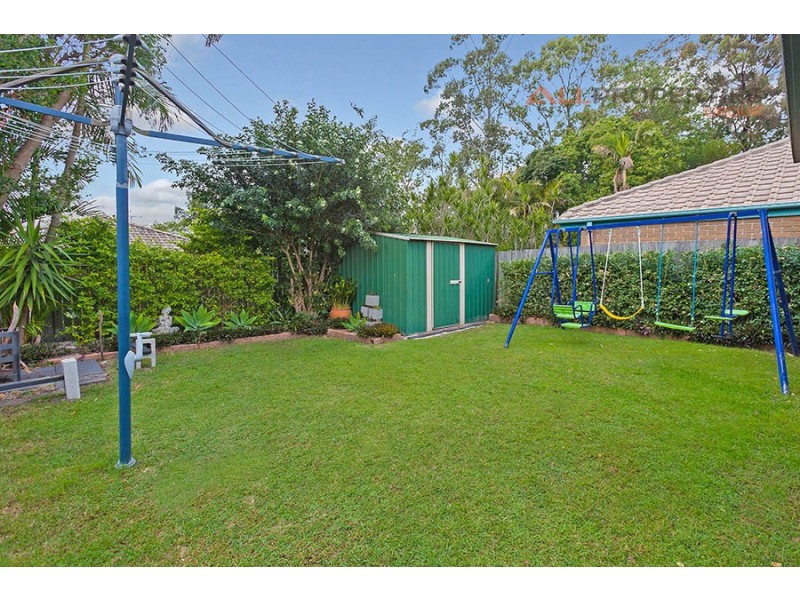6 Heath Street, Forest Lake QLD 4078