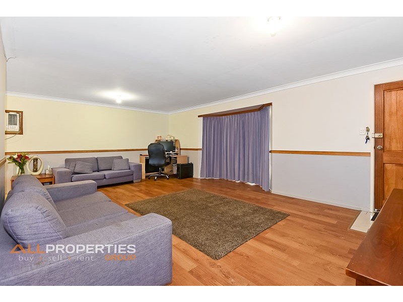 98 Flinders Crescent, Boronia Heights QLD 4124