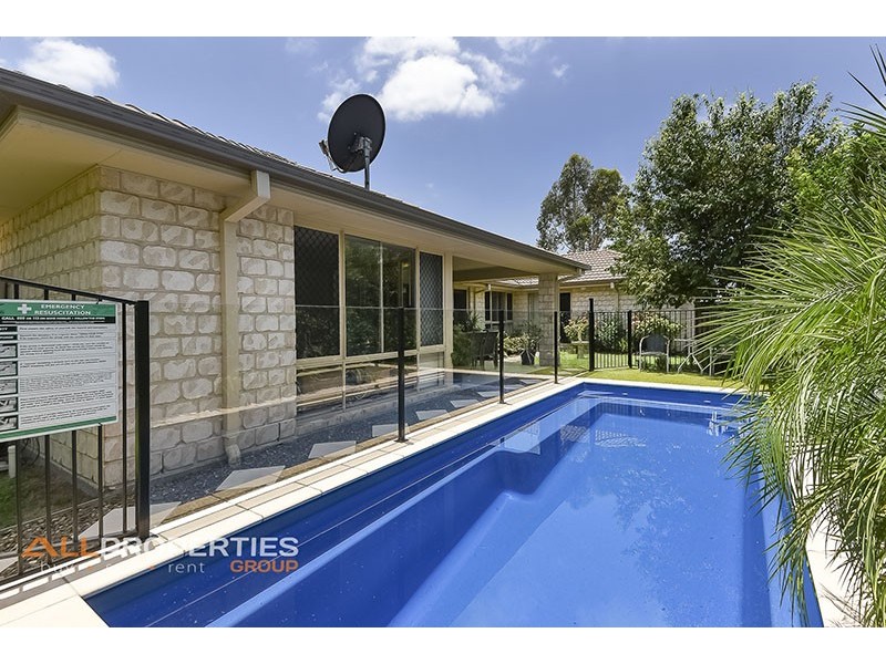 53 Paperbark Crescent, Heathwood QLD 4110