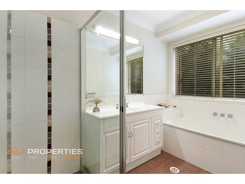 53 Paperbark Crescent, Heathwood QLD 4110