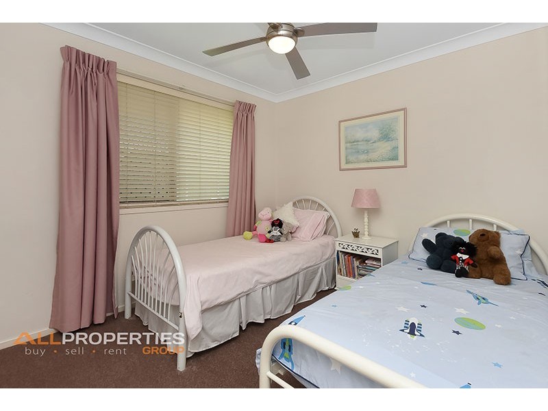 53 Paperbark Crescent, Heathwood QLD 4110