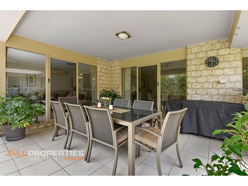 53 Paperbark Crescent, Heathwood QLD 4110