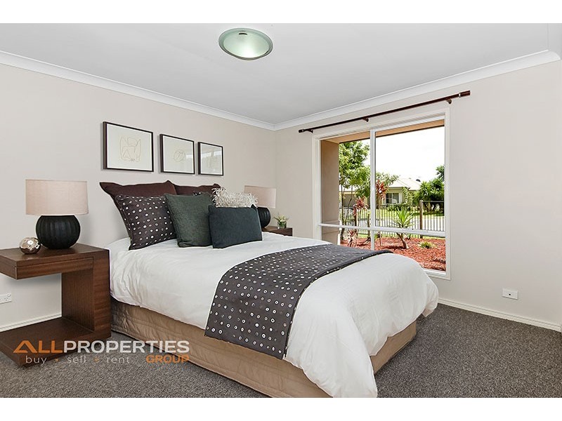 172 Alawoona St, Redbank Plains QLD 4301