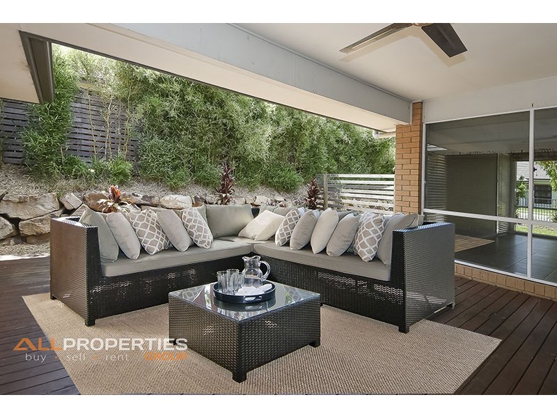 172 Alawoona St, Redbank Plains QLD 4301