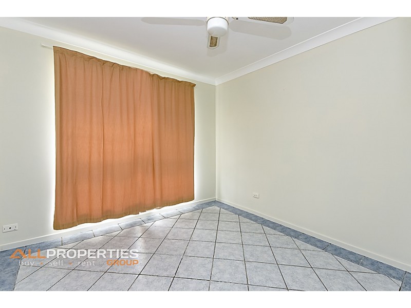 21 VOLANT STREET, Regents Park QLD 4118