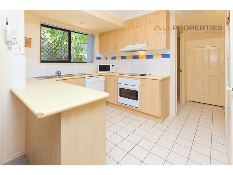 4/160 Chesterfield Crescent, Kuraby QLD 4112