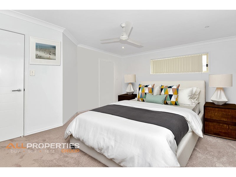 5 Kurrajong Street, Heathwood QLD 4110