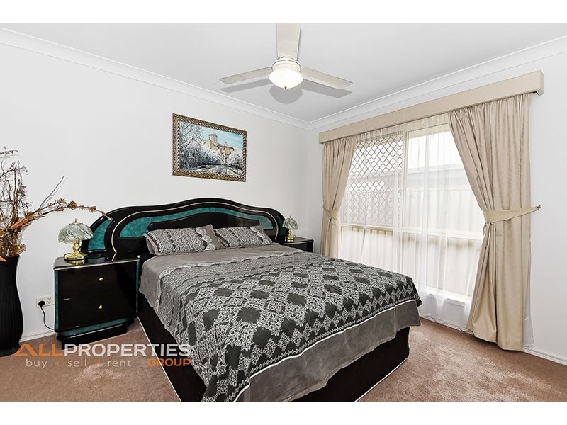 5 Kurrajong Street, Heathwood QLD 4110