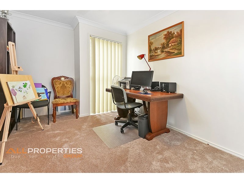 5 Kurrajong Street, Heathwood QLD 4110