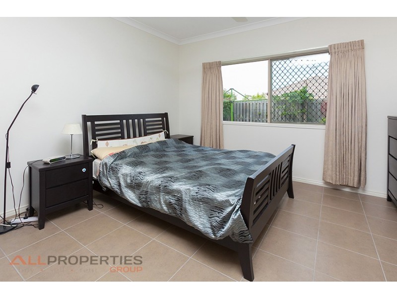40 Gardenia Circuit, Heathwood QLD 4110