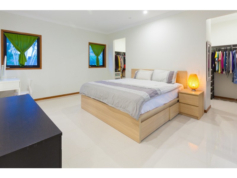 50 Forestdale Dr, Forestdale QLD 4118