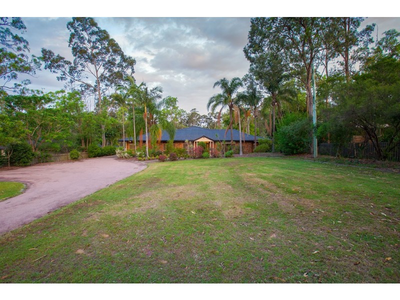50 Forestdale Dr, Forestdale QLD 4118