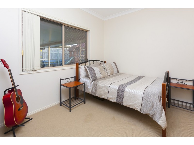 16 Bella Vista Cct, Edens Landing QLD 4207