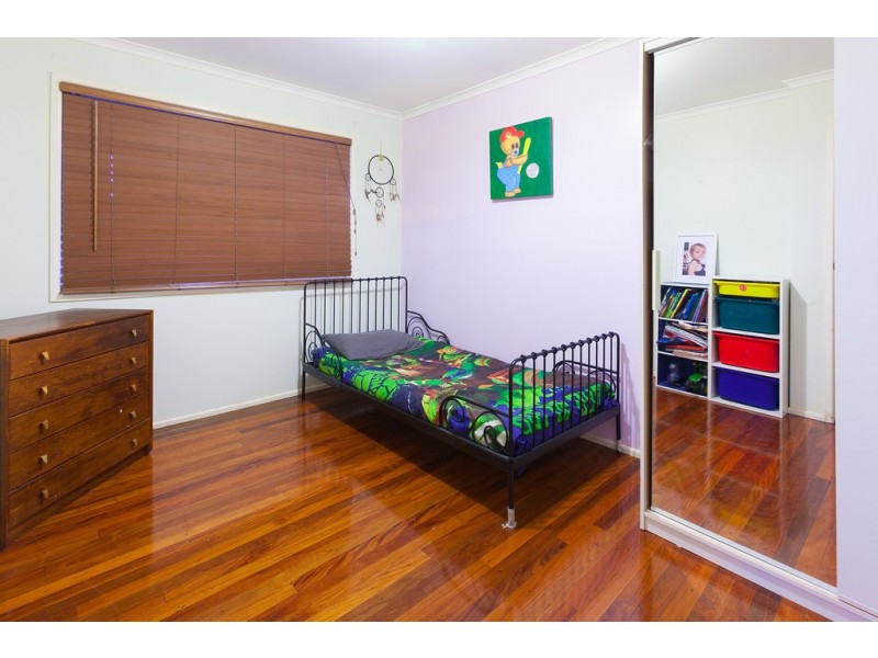 14 Moffatt Rd, Waterford West QLD 4133