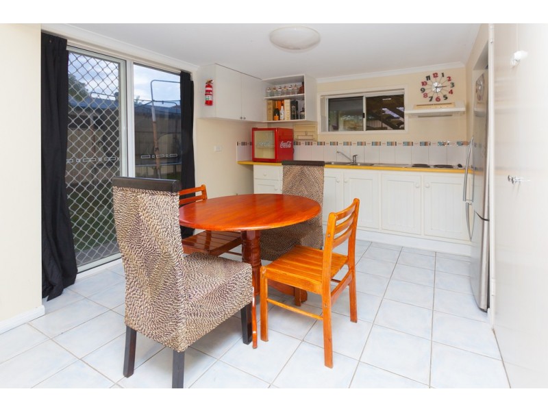14 Moffatt Rd, Waterford West QLD 4133