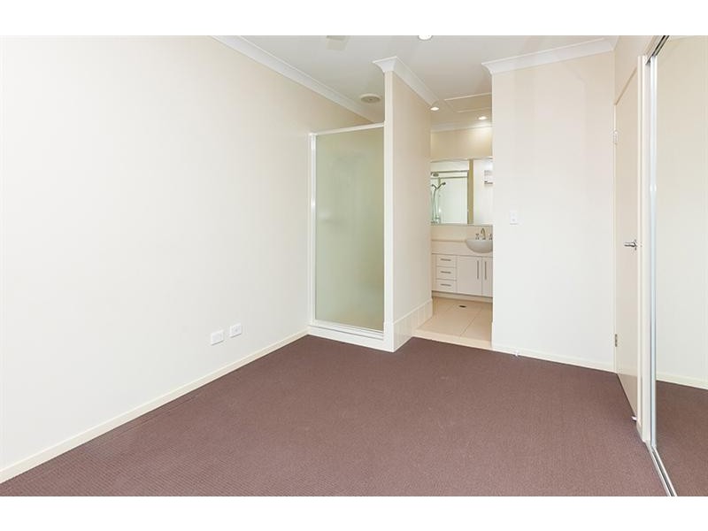 104 Grande Avenue, Springfield Lakes QLD 4300