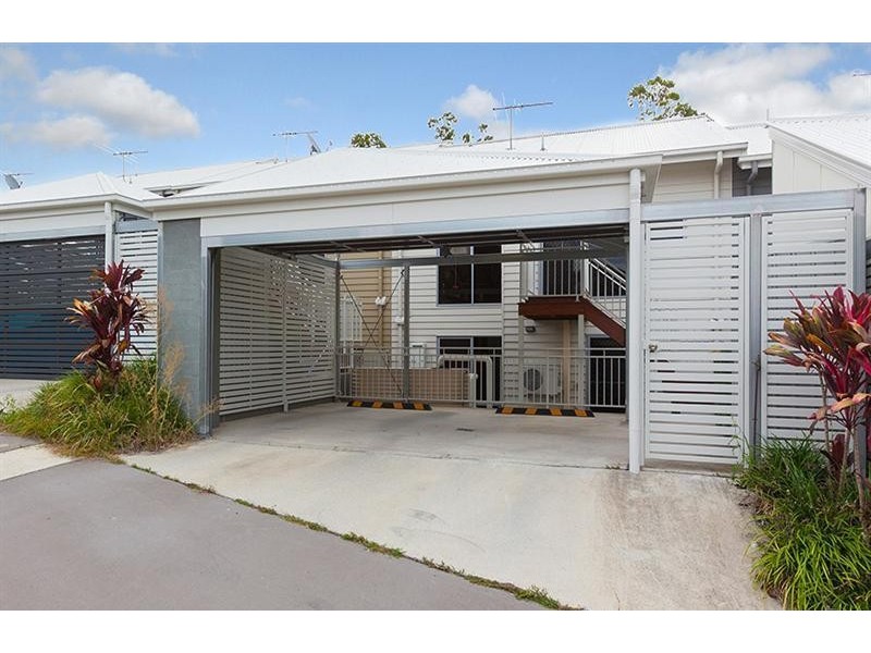 104 Grande Avenue, Springfield Lakes QLD 4300