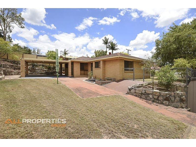 5 DRACON STREET, Regents Park QLD 4118