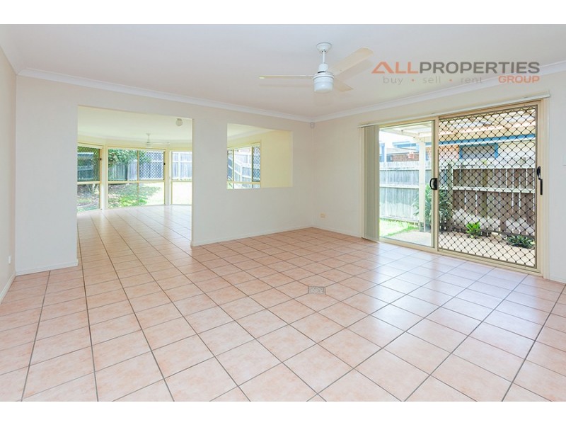 32 Toolara Circuit, Forest Lake QLD 4078