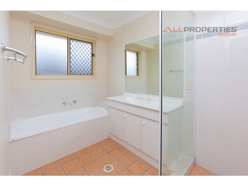 32 Toolara Circuit, Forest Lake QLD 4078