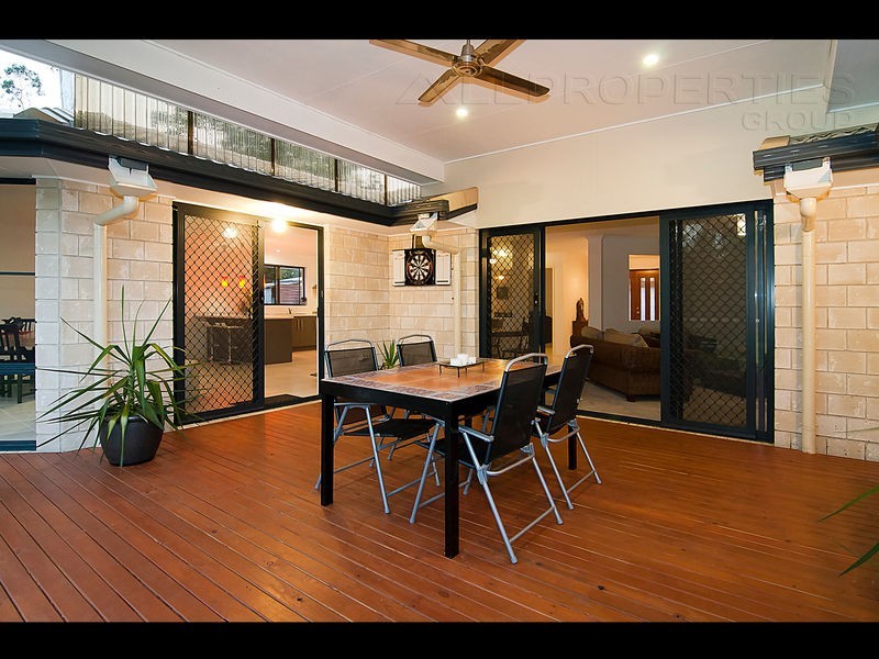 62 Cardwell Close, Munruben QLD 4125