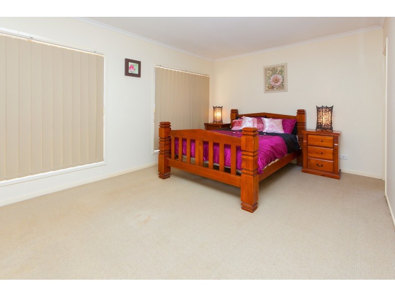 136 Baaring Dve, Karana Downs QLD 4306