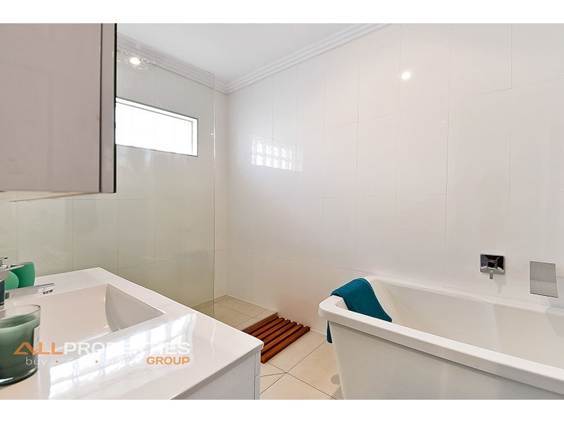 5 Lugano Close, Parkinson QLD 4115