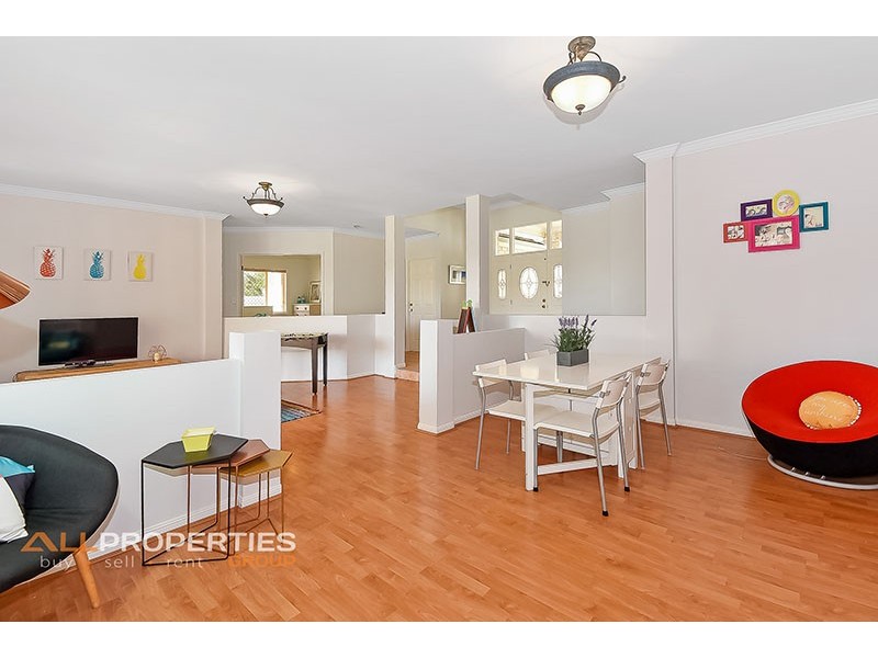 5 Lugano Close, Parkinson QLD 4115