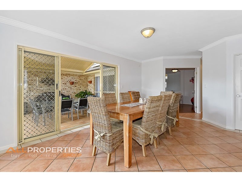 5 Lugano Close, Parkinson QLD 4115