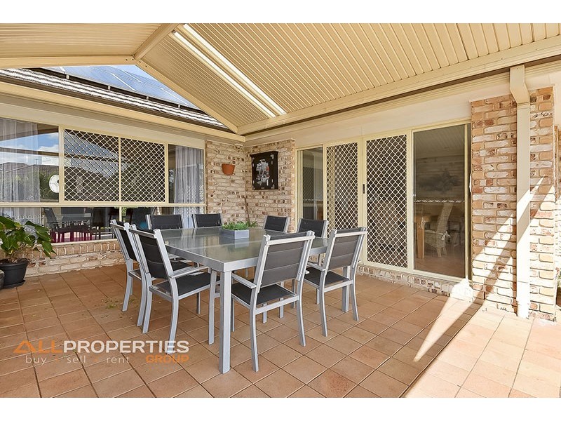 5 Lugano Close, Parkinson QLD 4115