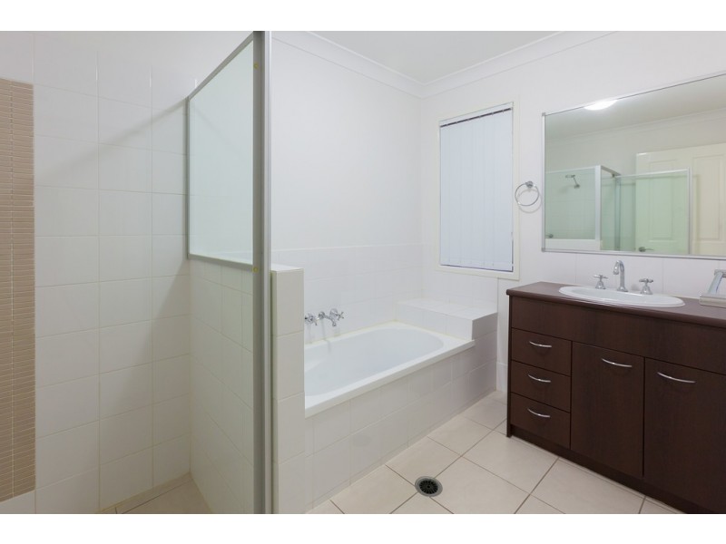 17 Weir Close, Berrinba QLD 4117