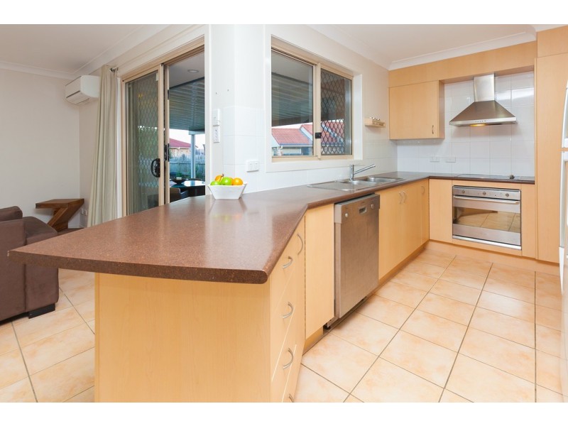 36 Lake Manchester Drive, Logan Reserve QLD 4133