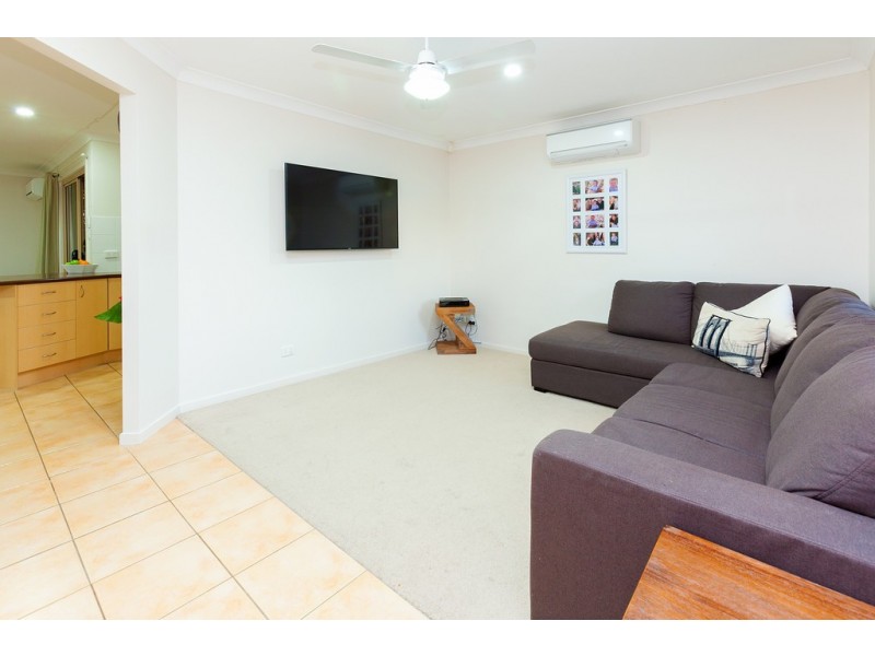 36 Lake Manchester Drive, Logan Reserve QLD 4133