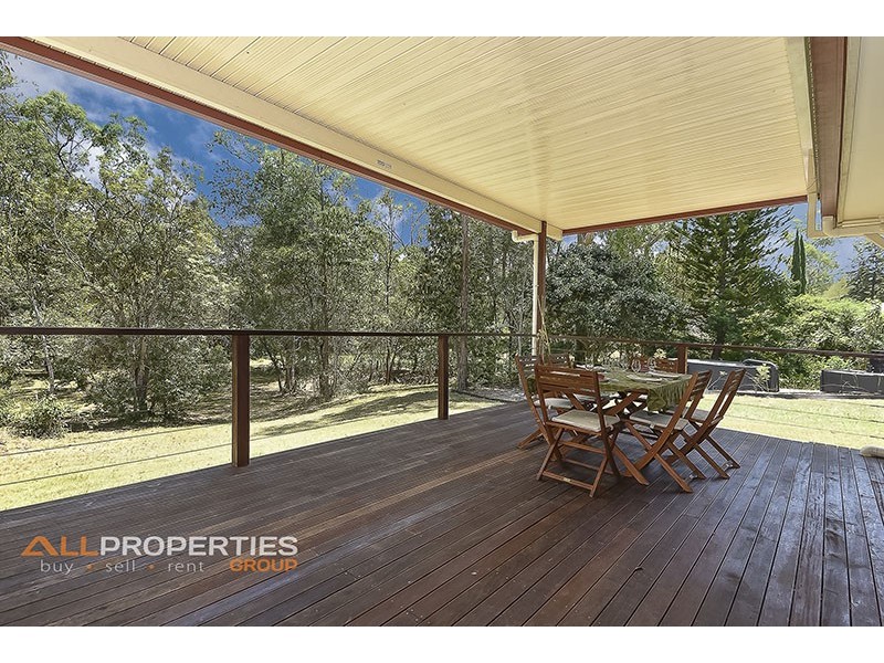 18 Belinda Court, Munruben QLD 4125