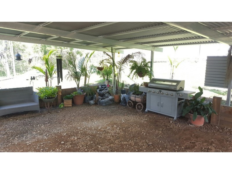 83 Long Gully Road, Summerholm QLD 4341