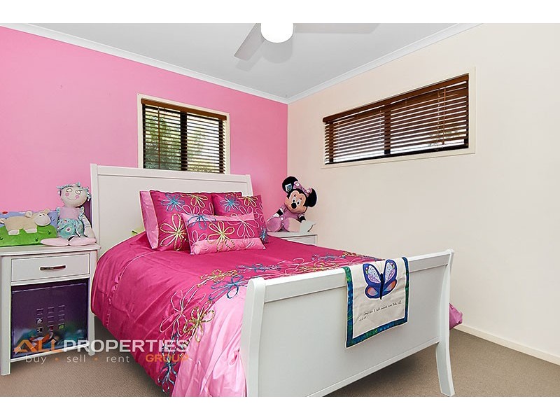 82 Red Cedar Cres, Jimboomba QLD 4280