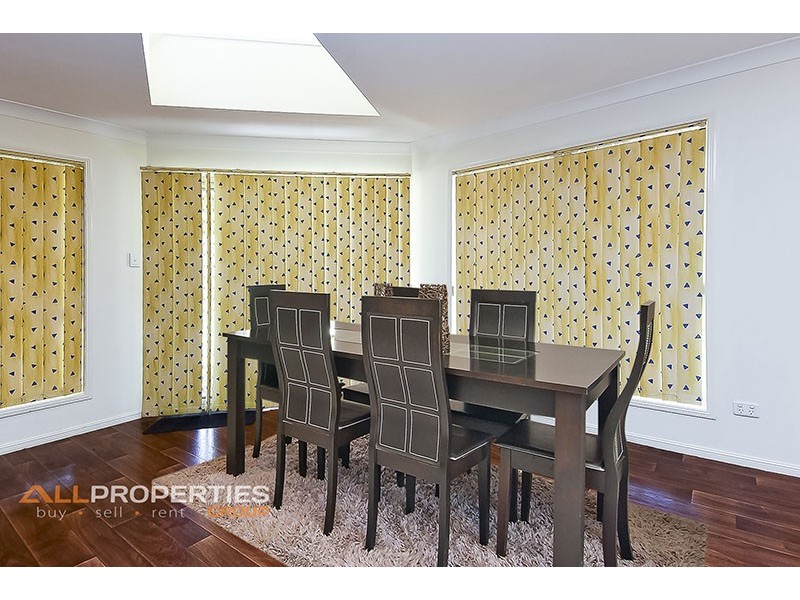 30 Jackeroo Ct, Jimboomba QLD 4280