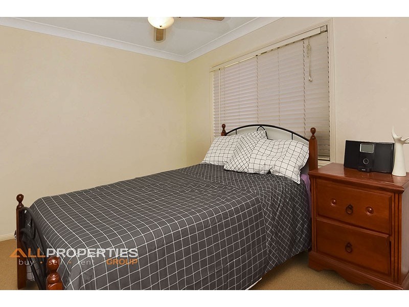 30 Jackeroo Ct, Jimboomba QLD 4280