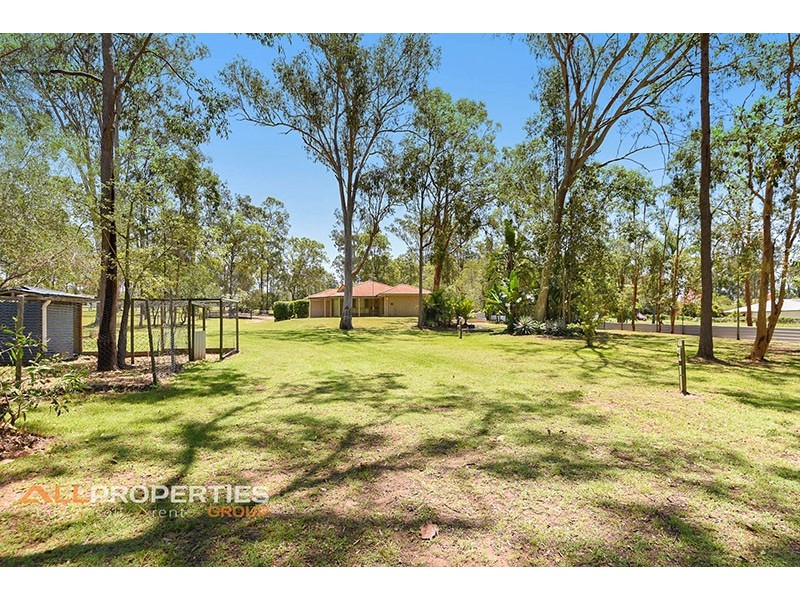30 Jackeroo Ct, Jimboomba QLD 4280