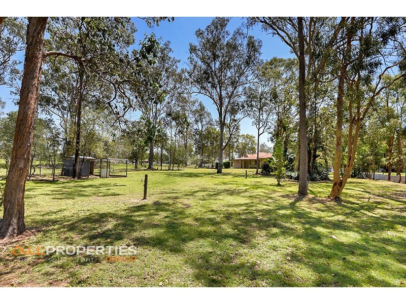 30 Jackeroo Ct, Jimboomba QLD 4280