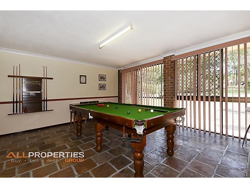 24 Daniel Crt, Greenbank QLD 4124