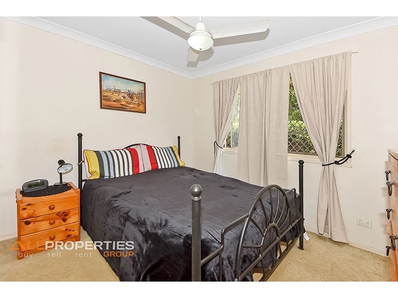 86 PARKROYAL CRESCENT, Regents Park QLD 4118